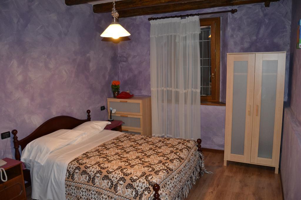 Agriturismo Ca Del Buco Hotel Monte San Giovanni  Exterior photo